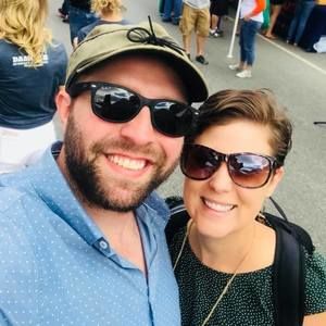 Meet your Posher, Robbie